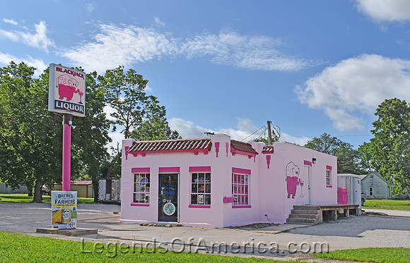 Yates Center, KS - Liquor Store