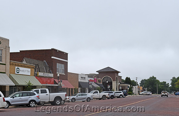 Lyons, KS - Main Street Businesses