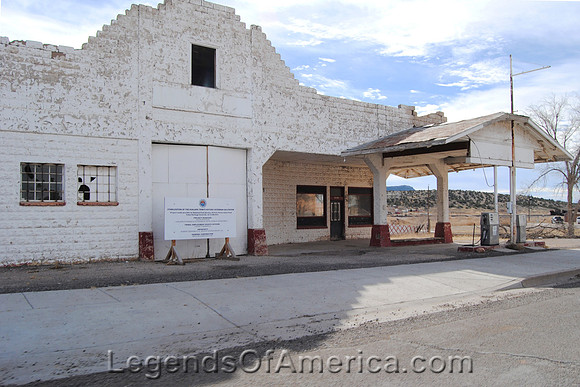 Peach Springs, AZ - Old Gas Station