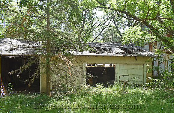 Oxford, KS - Old Mill Garage