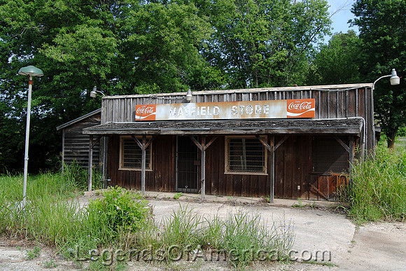 Goshen, AR - Mayfield Store