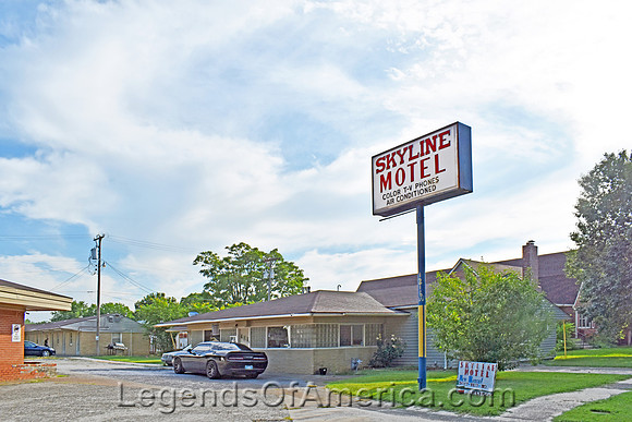 Chanute, KS - Skyline Motel