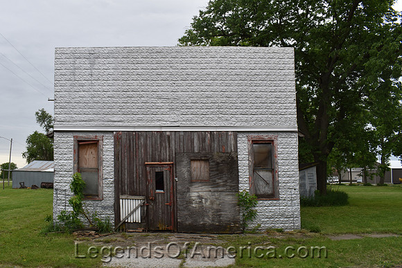 Powhattan, KS - Building