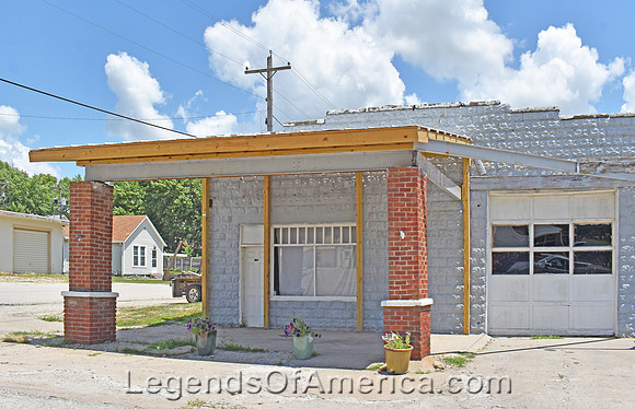 Overbrook, KS - Old Garage