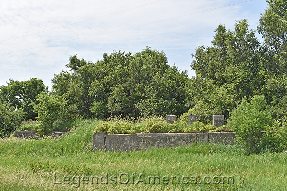 Yosemento, KS - Ruins