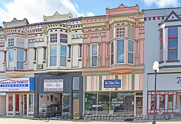 Iola, KS - Business Buildings - 3