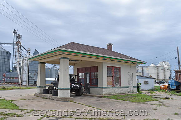 Morrill, KS - Old Gas Station