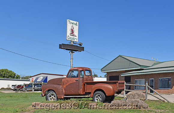 Norton, KS - Town & Country Kitchen