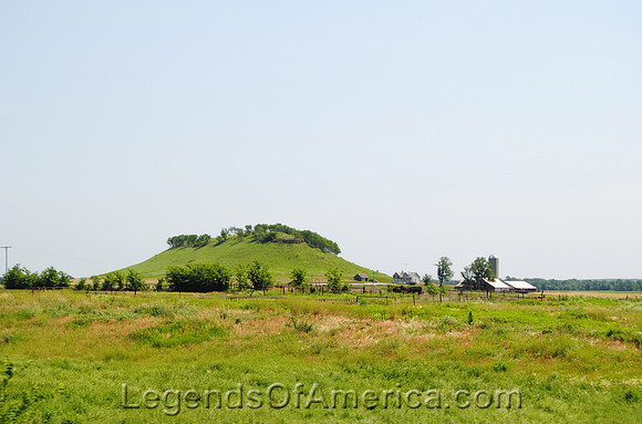 Anderson County, KS - Peine Mound Farm