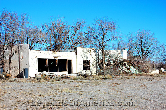 Thoreau NM - Old Building