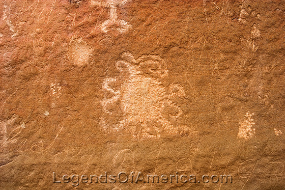 Chaco Canyon, NM - Petroglyphs