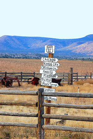Truxton, AZ - Gas 'N' Grub - Signs