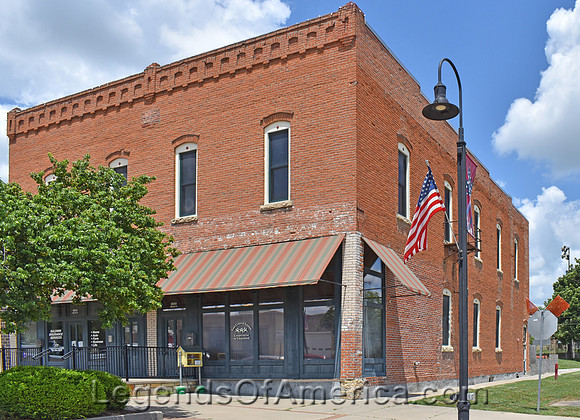 Baldwin City, KS - Business Building