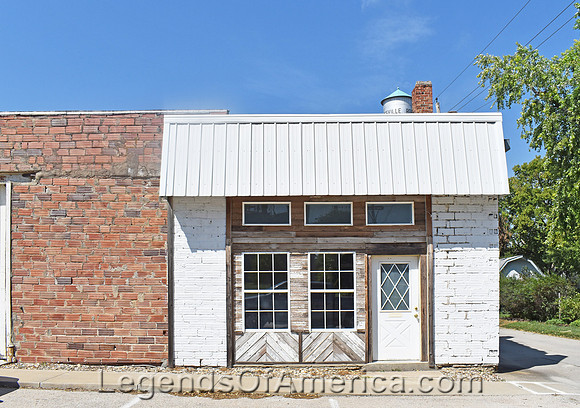 Rossville, KS - Business BuildingsBusiness Building - 3