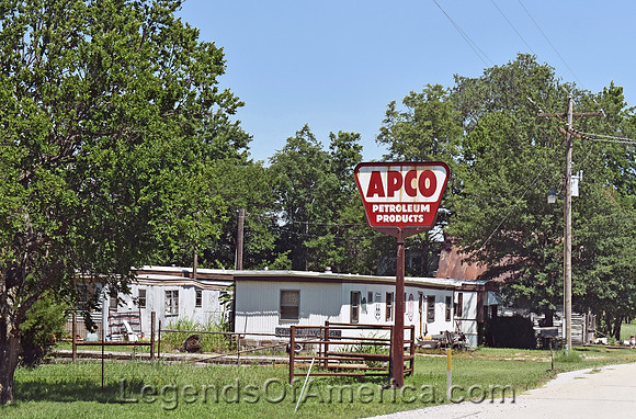 Ashton, KS - Apco Sign & Trailer House