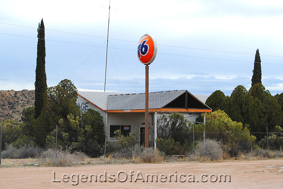 Valentine, AZ - 76 Station