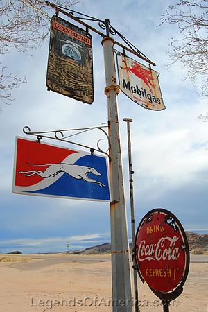 Hackberry, AZ - Signs