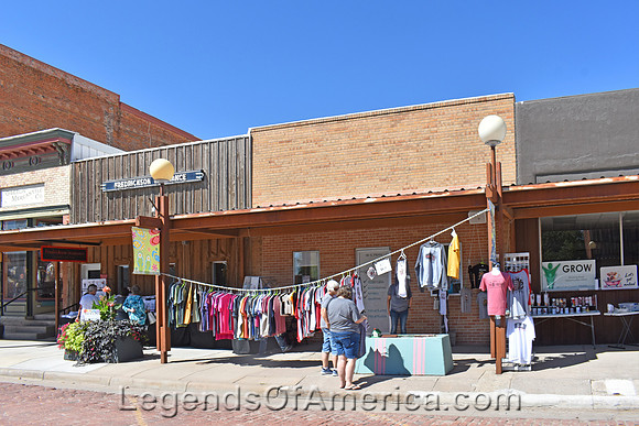 Oberlin, KS - Sidewalk Sale