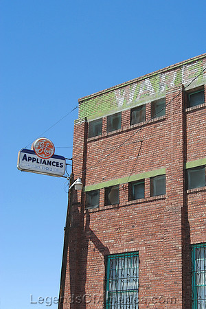 El Paso, TX - Warehouse Front & Sign