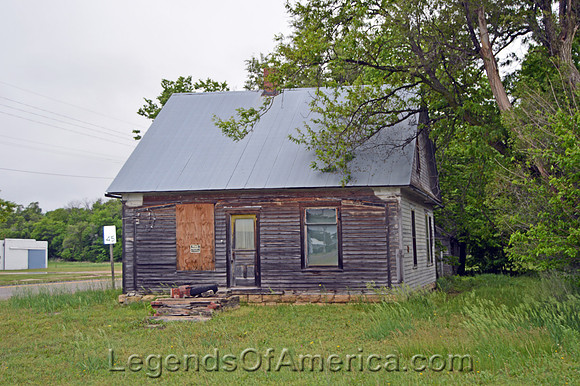 Waldo, KS - Old House