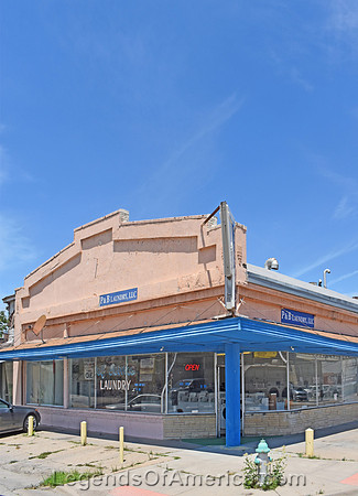 Winfield, KS - Laundry