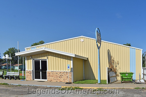 Cuba, KS - Business Building - 2