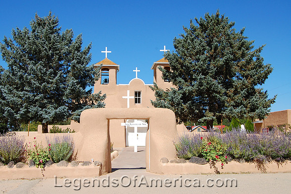 Ranchos de Taos, NM - San Francisco De Asis Church - 4