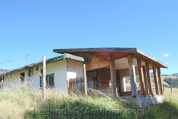 Eagle Nest, NM - Lodge Caretaker House
