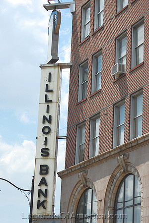 East St. Louis, IL - Bank Sign