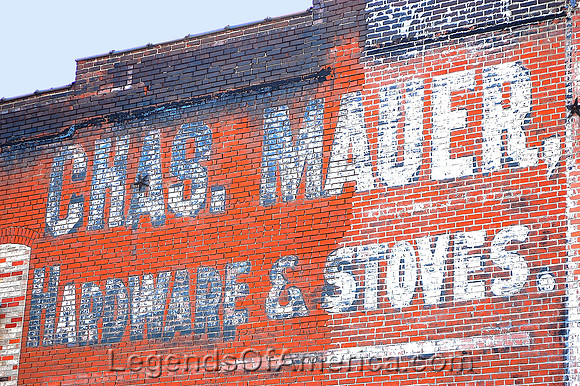 East St. Louis, IL - Wall Ad