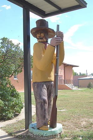 Springer, NM - Statue