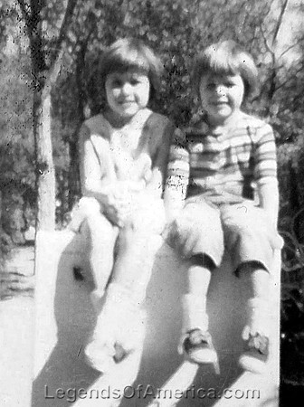 Kathy & Kristy Weiser