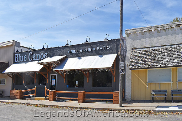 Melvern, KS - Grill-Pub