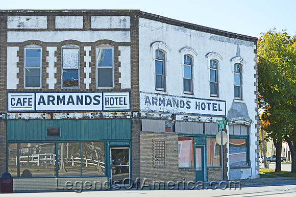 Osage City, KS - Armands Hotel