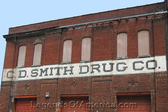 St. Joseph, MO - Drug Building