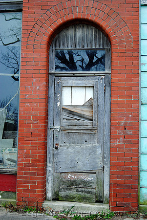 Tyro, KS - Door
