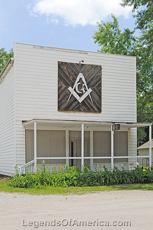 Wakarusa, KS - Building - 3