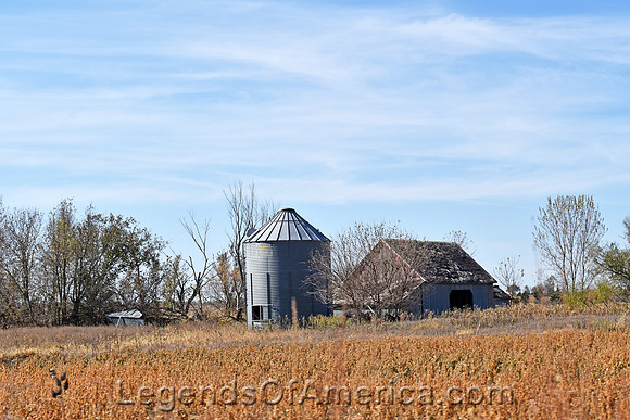 Miller, KS - Barn & Silo
