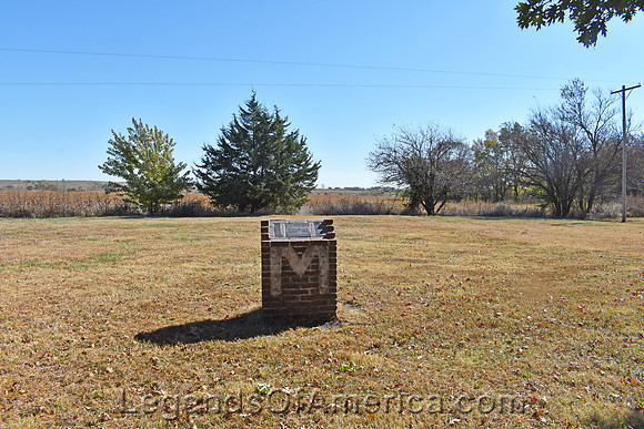 Miller, KS - Highschool Memorial - 2