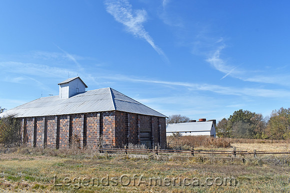 Miller, KS - Warehouses