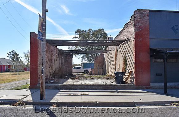 Reading, KS - Building Ruins