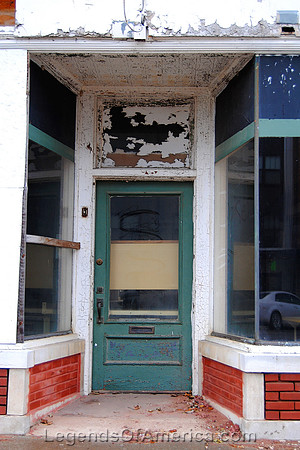 Coffeyville, KS - Door