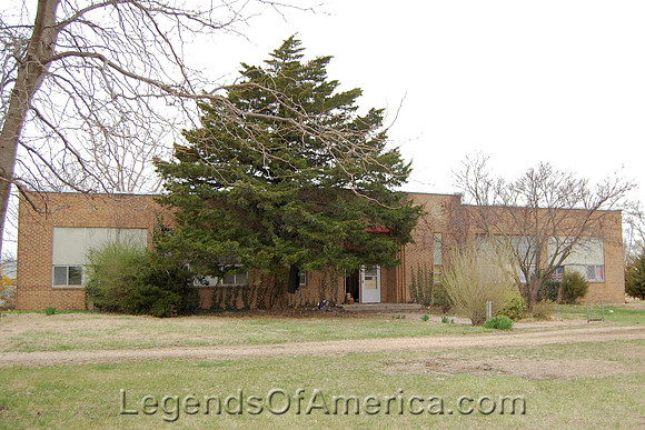 Wabaunsee, KS - Old School