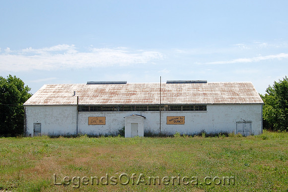 Quincy, KS - Building