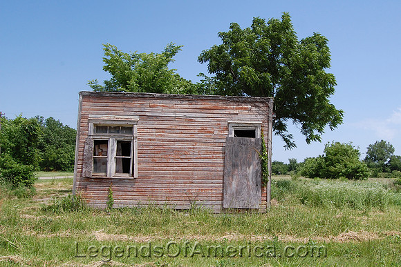 Mildred, KS - Old Building