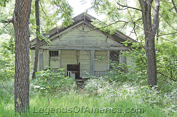 Mildred, KS - Old House