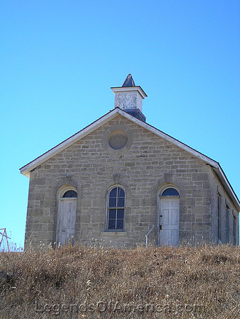 Strong City, KS - Tall Grass Prairie Preserve School
