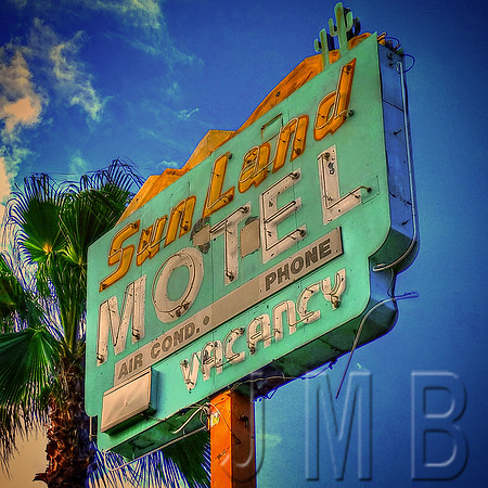 Tucson, AZ- Sunland Motel