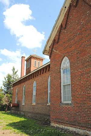 Doniphan, KS - Church - 3