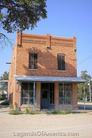 Home, KS - Building - 2